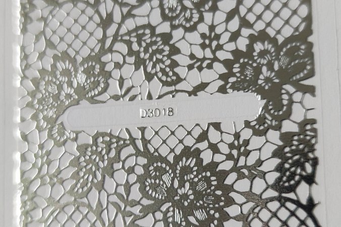 Nálepka stříbrná 18