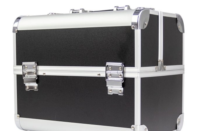 Černý kufr L  | Doplňky 