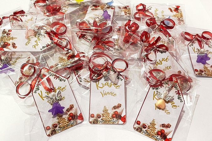 Andělíček na dárkové kartě 