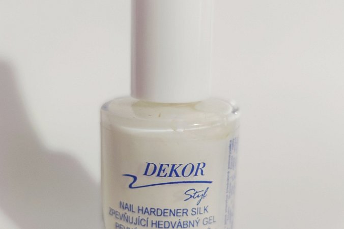 Dekor Nail Hardener | Laky a výživa