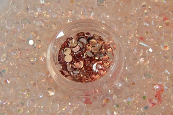 SW Crystal SS10   Starorůžová 100ks  | Zdobení