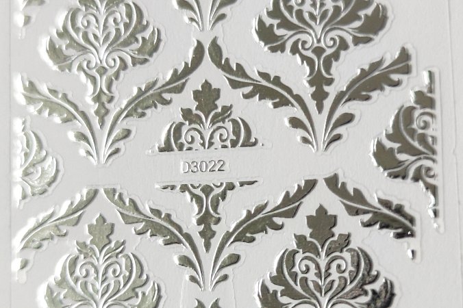 Nálepka stříbrná 22